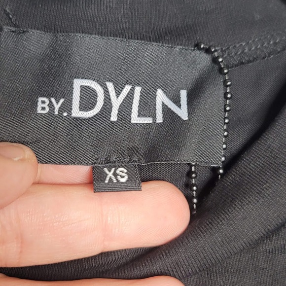 By. DYLN Ryan Cropped Tank XK Black New Size XS Slit Side Padded Shoulder - Picture 4 of 6